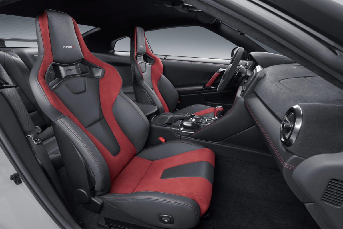 nissan-nismo-2020-25_g.jpg