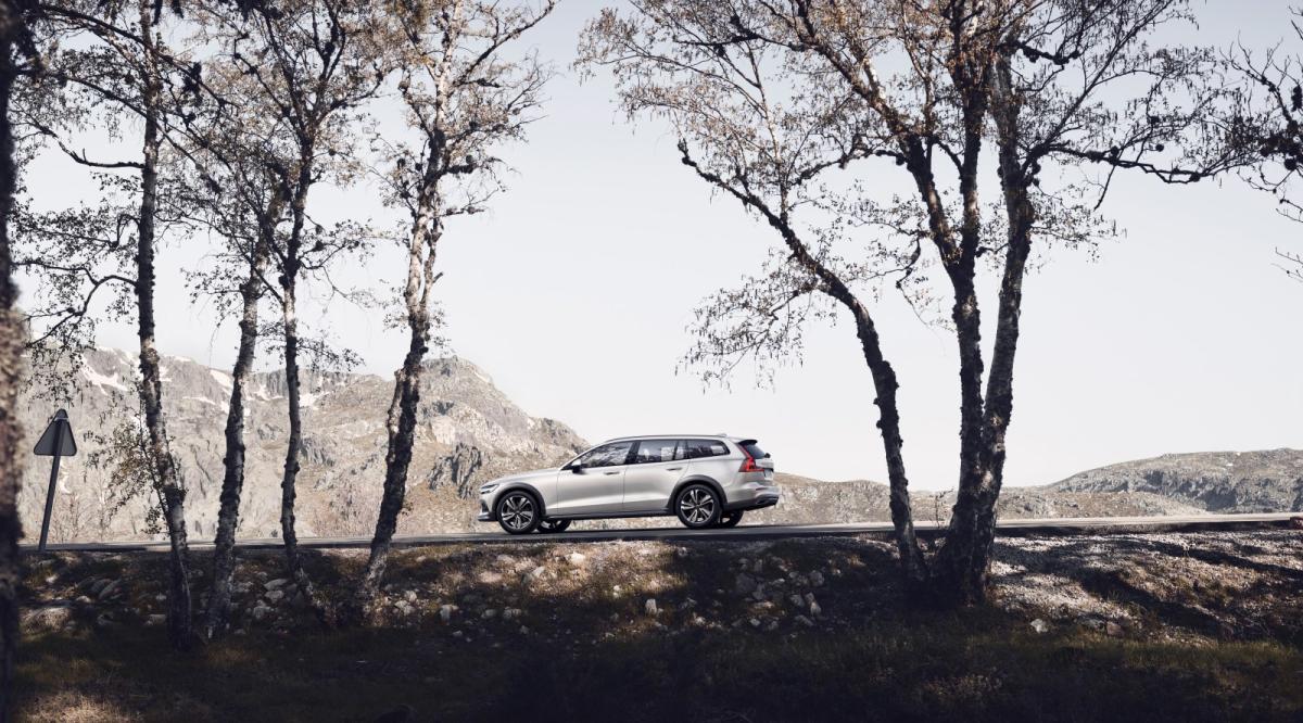 Volvo V60 Cross Country 2019 