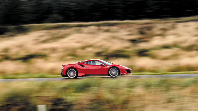 Ferrari 488 pista