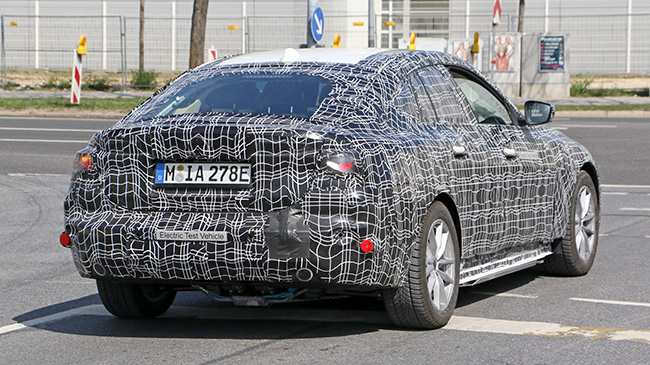 BMW i4