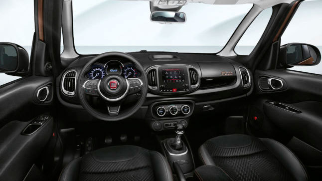 Fiat 500X interior