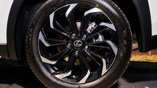 Llantas Lexus UX 250h llantas