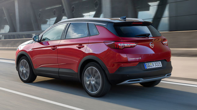Opel Grandland X Hybrid4