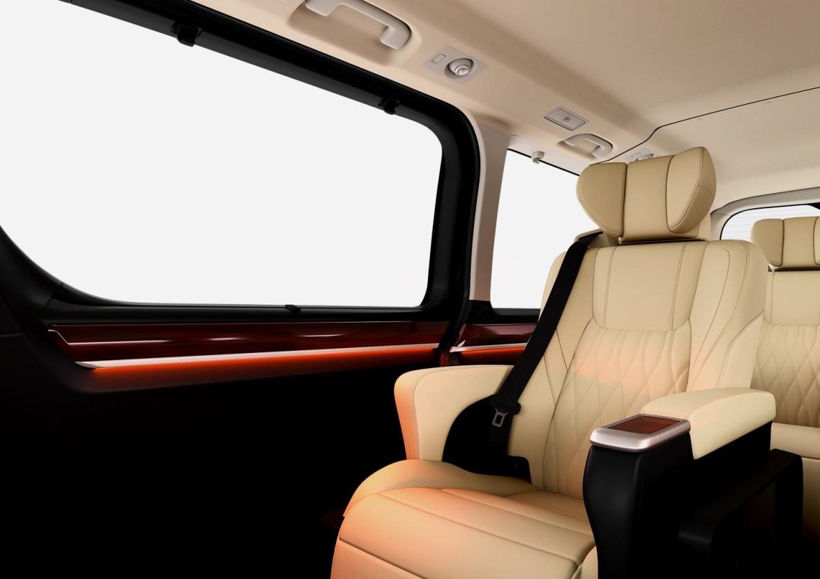 Toyota Granvia interior