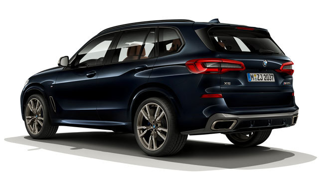 BMW X5 M50i