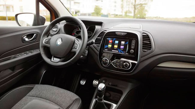 Renault Captur interior