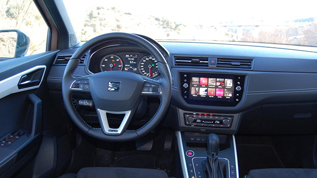Seat Arona