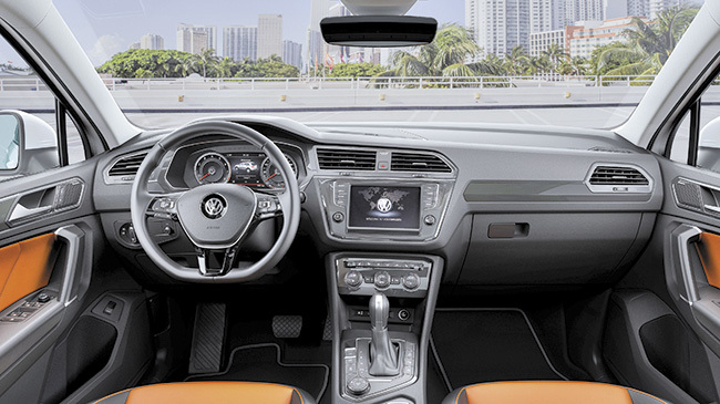 Volkswagen Tiguan interior