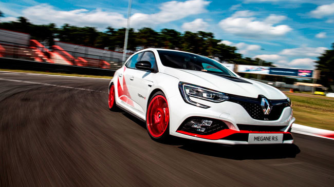 Renault Megane RS Trophy-R