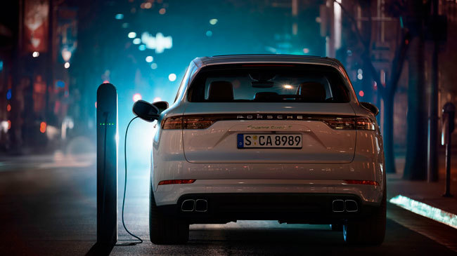 Porsche Cayenne Turbo S E-Hybrid