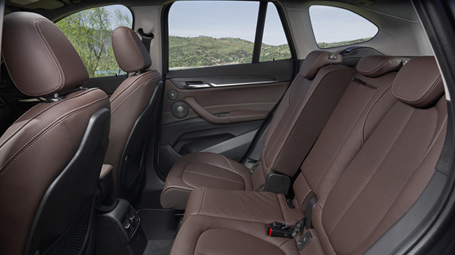 BMW X1 plazas traseras