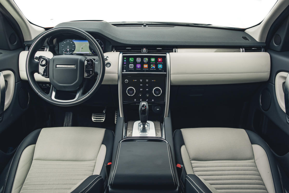 Land Rover Discovery Sport salpicadero