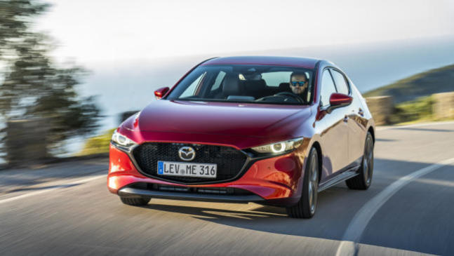 Fotos del Mazda 3 2019 en acción