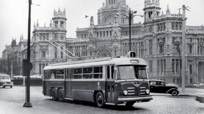 Historia de la EMT a través de sus vehículos