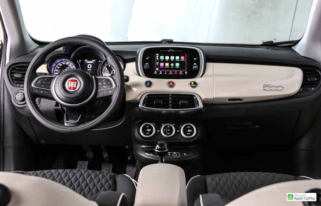 180828 fiat new 500x interni 01