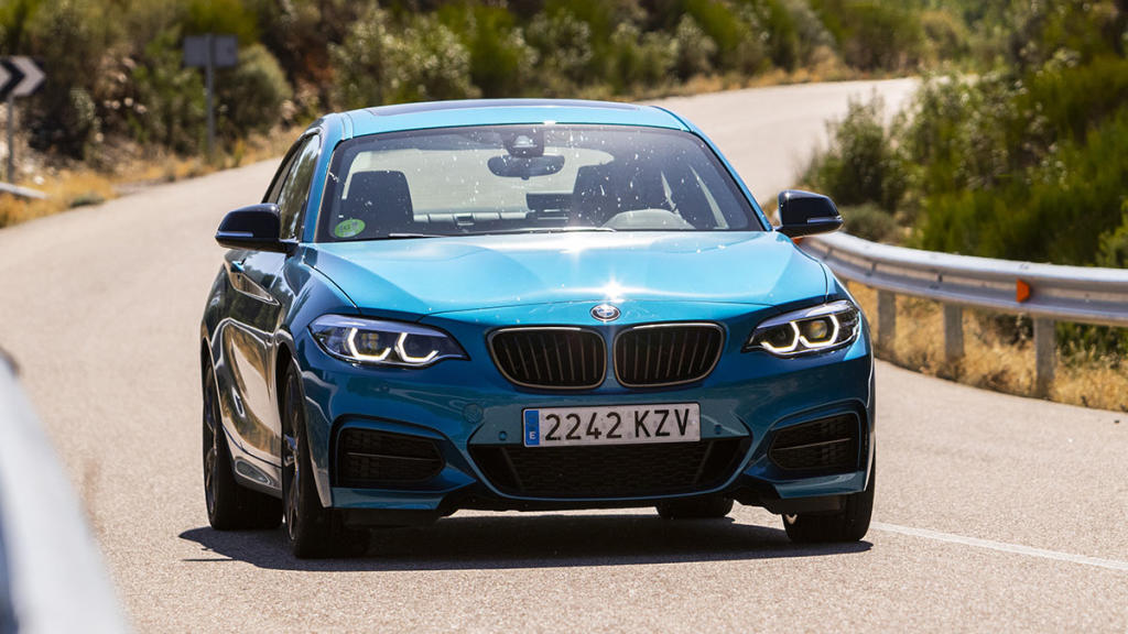 BMW M240i