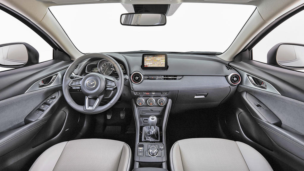 MAzda CX-3 interior