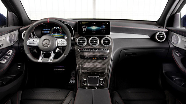 Interior mercedes GLC AMG