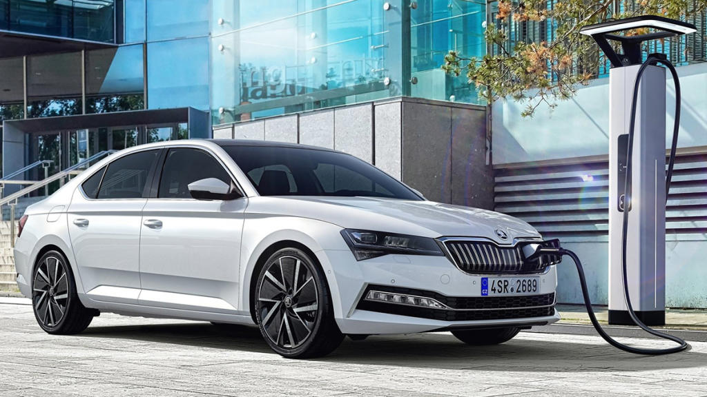 Skoda Superb iV