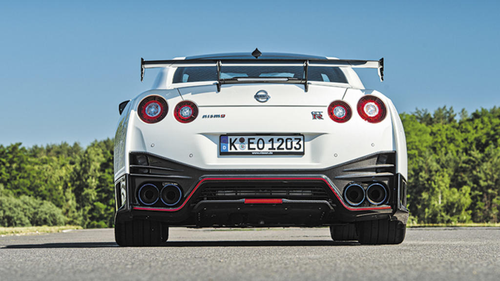 NIssan GT-R Nismo, trasera detalle