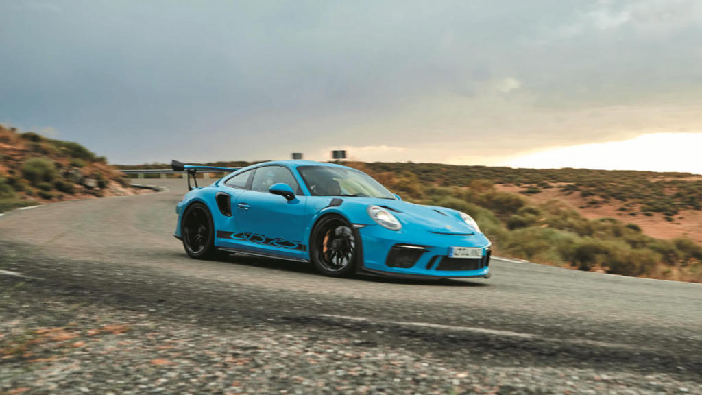 Porsche 911 GT3 RS, azul