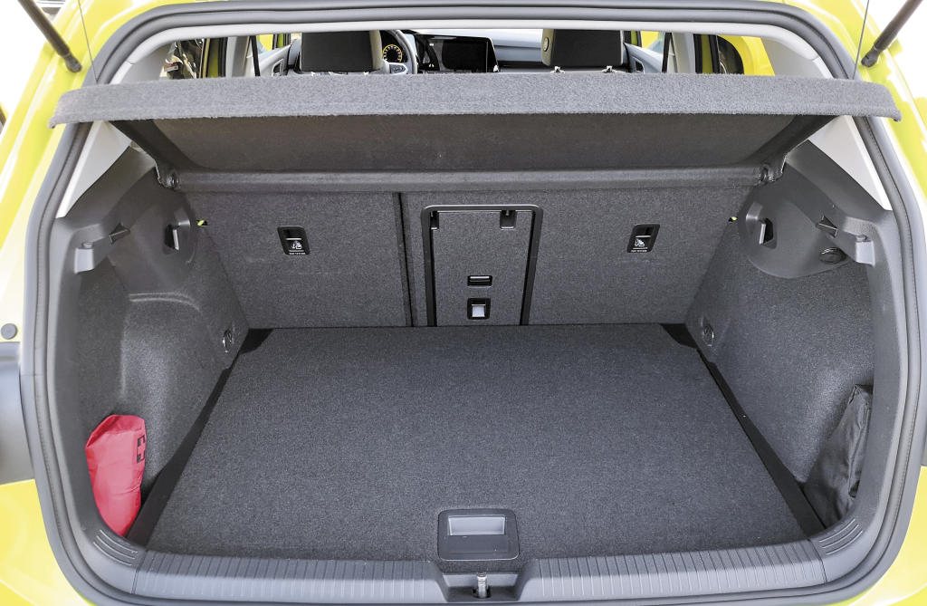 Volkswagen Golf maletero