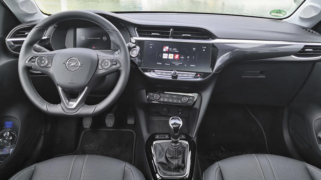 SAlpicadero del Opel Corsa