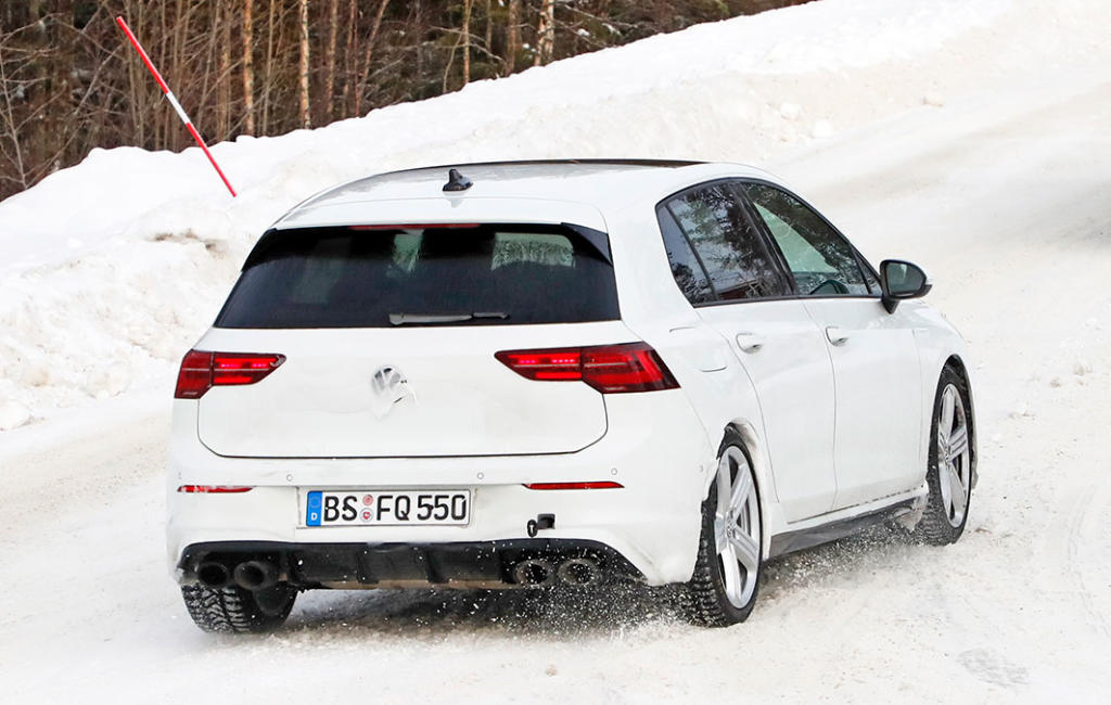 Volkswagen Golf 2020 trasera