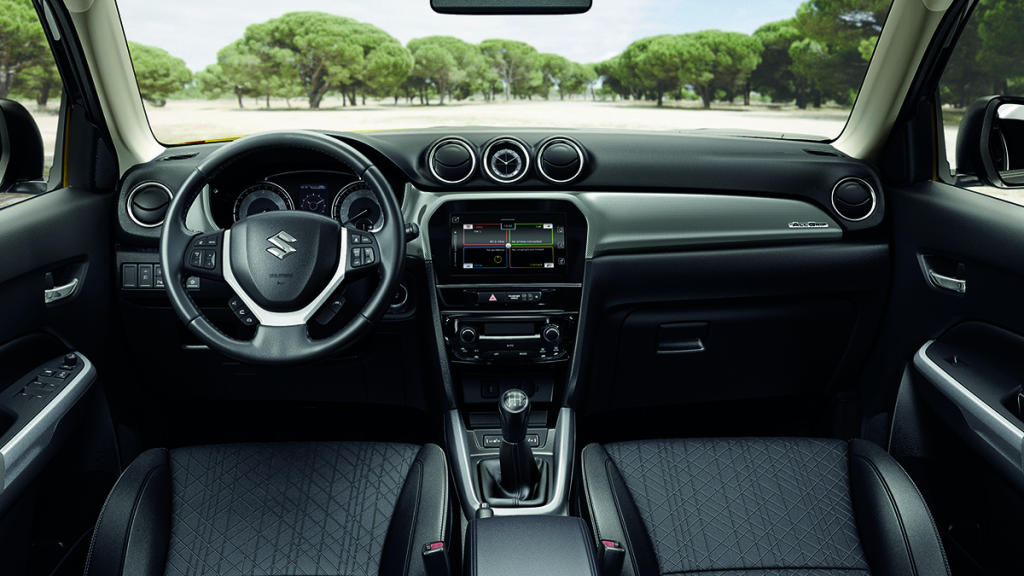 Suzuki Vitara 2020 interior