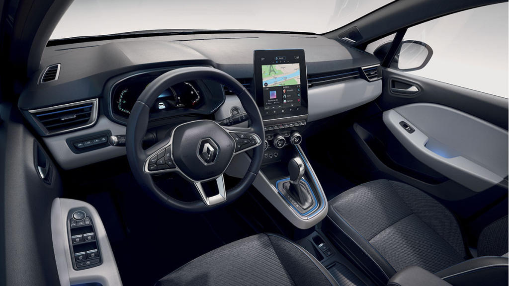 Renault Clio E-TECH interior