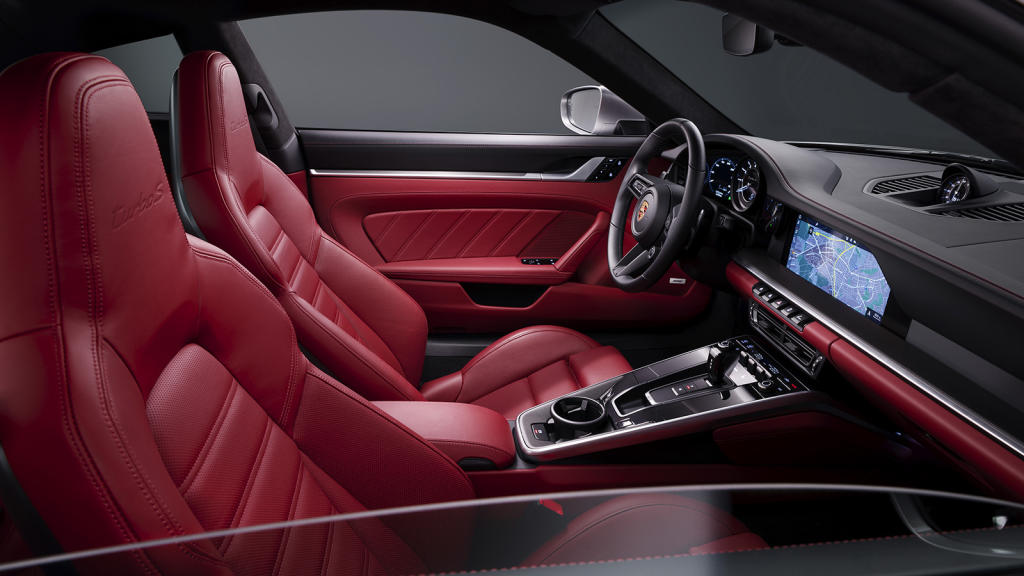 Porsche 911 Turbo interior