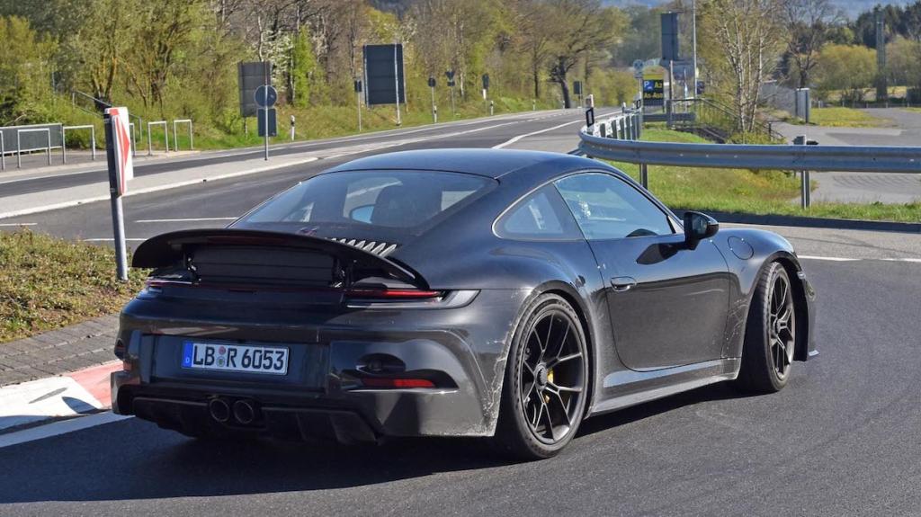 Porsche 911 GT3 Touring trasera