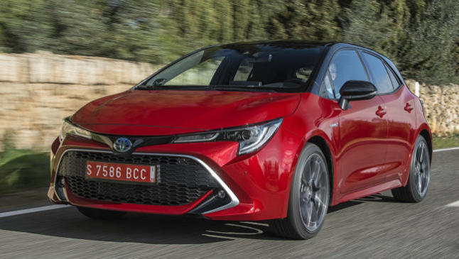 Fotos del Toyota Corolla 180H Advance a prueba