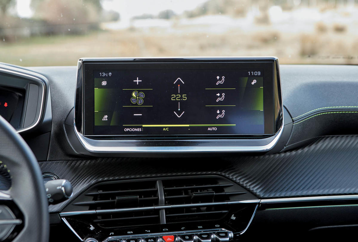 Peugeot 2008 pantalla