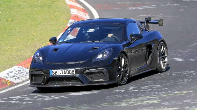 Porsche_Cayman_GT4_RS