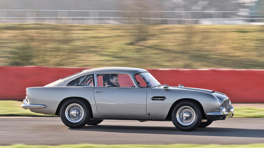 Aston M<rtin DB5