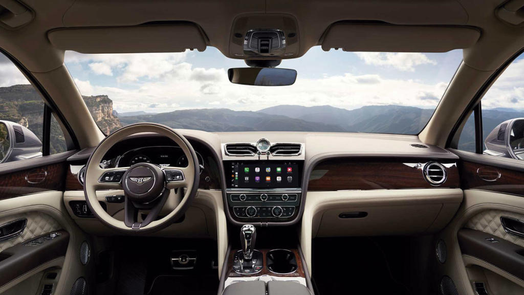 Bentley Bentayga 2021 interior