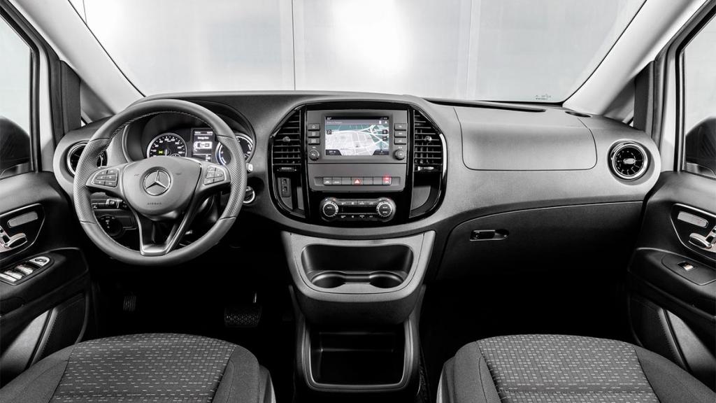 Mercedes-Benz eVito Tourer