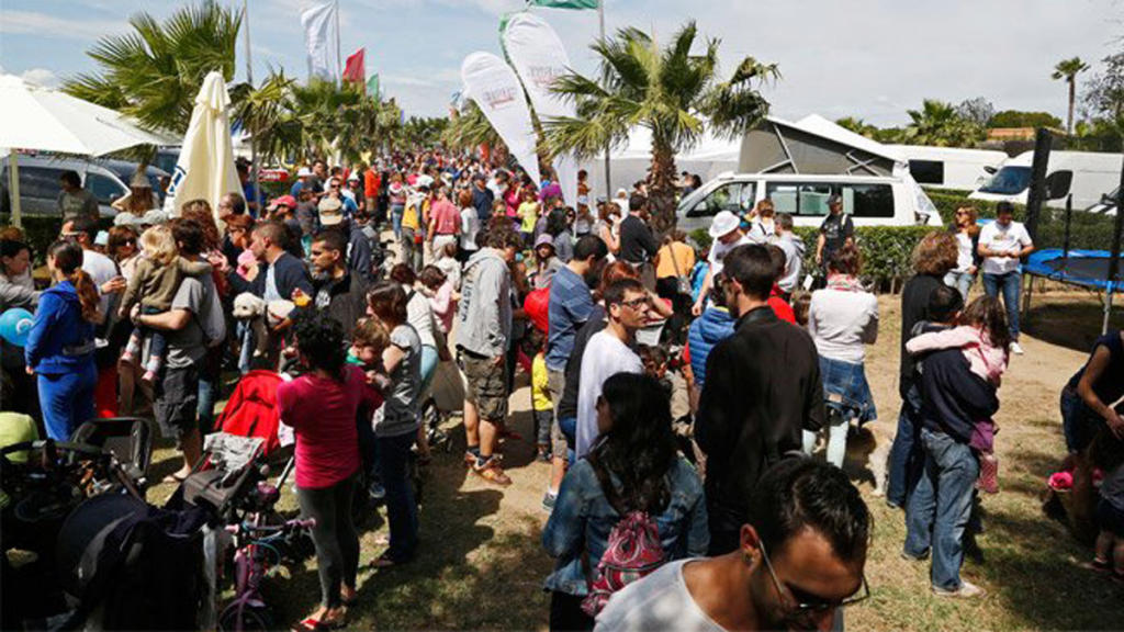 Concentraciçón de furgoneas Volkswagen