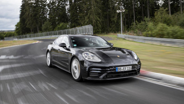 Fotos: Porsche Panamera batiendo el récord de Nürburgring