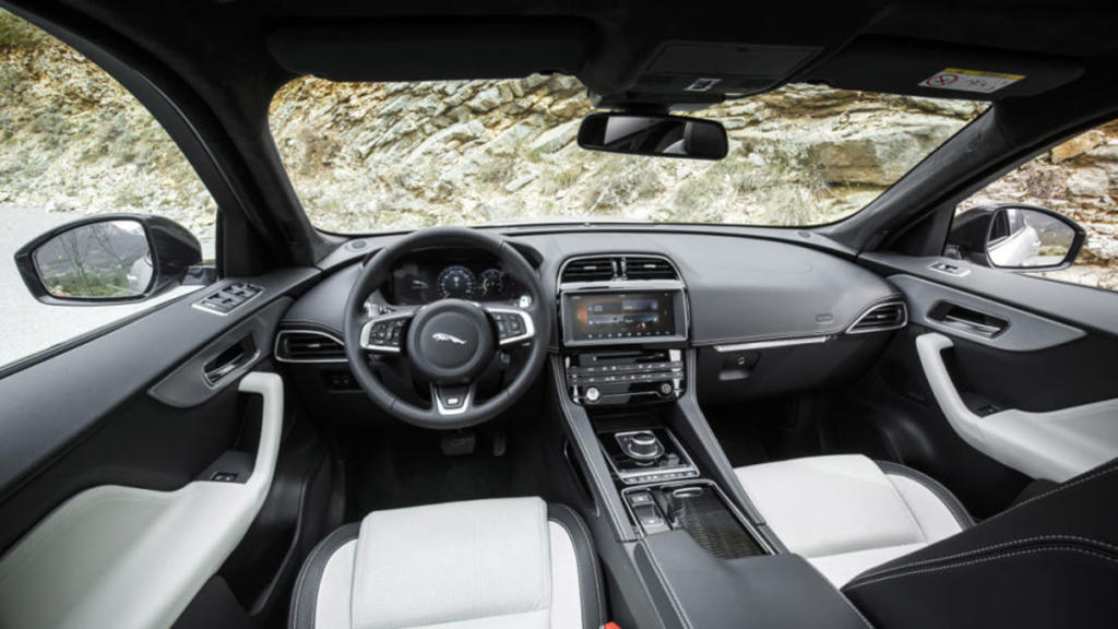 Jaguar F-Pace 2020