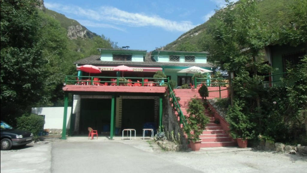 Puerta de Arrobio