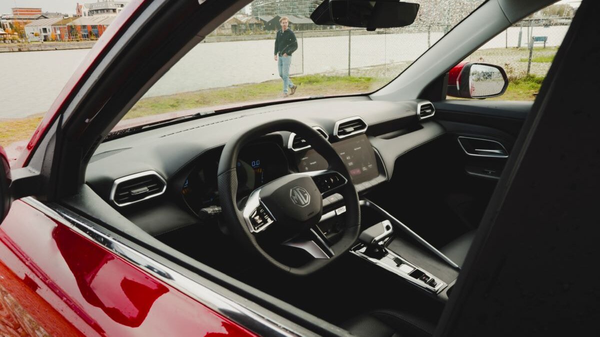 MG ZS Hybrid+ 2025 (4)