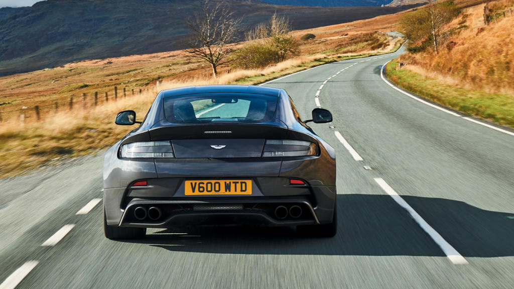 Aston Martin Vantage V600 trasera