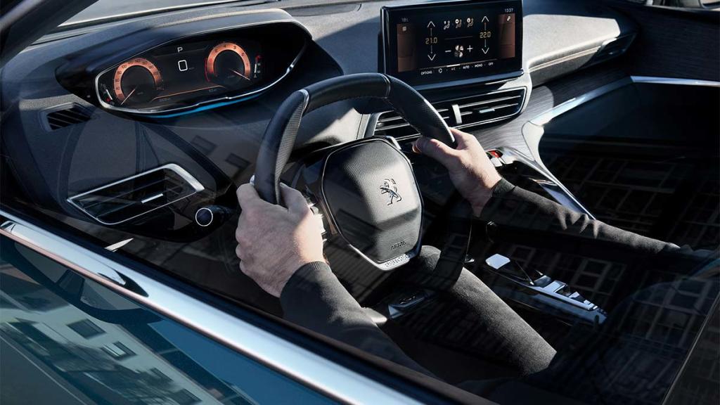 Peugeot 5008 2021