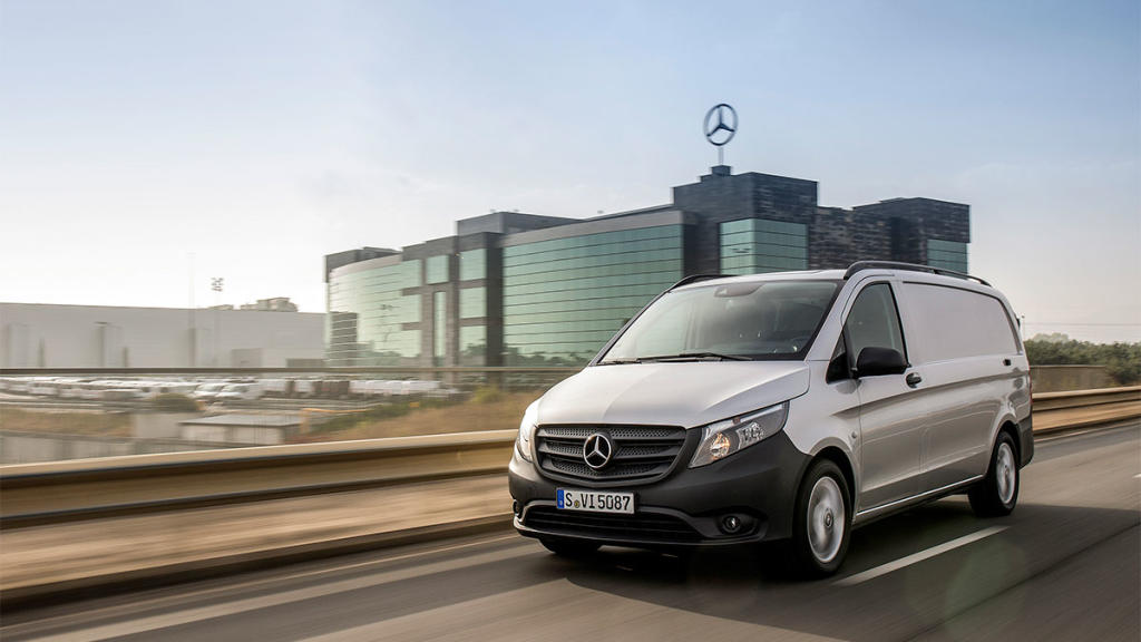 Mercedes Vito 25 años