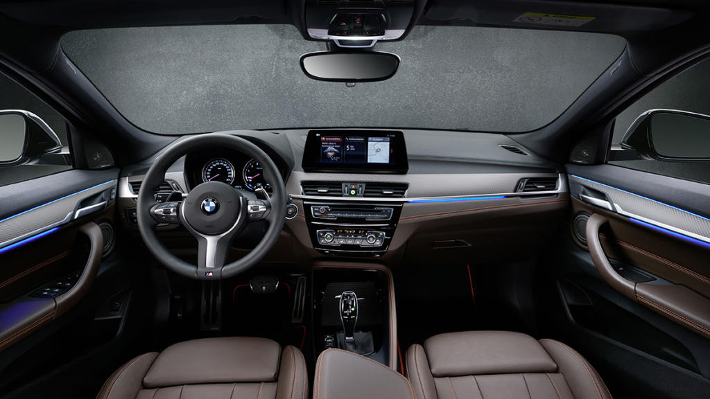 BMW X2 2020 Mesh Edition interior