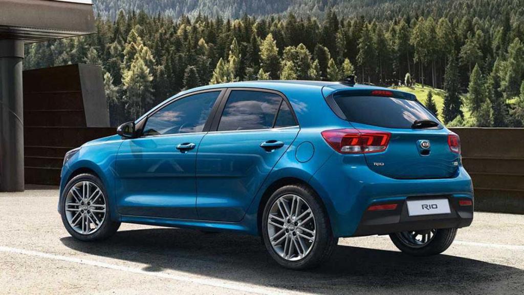 Kia Rio trasera