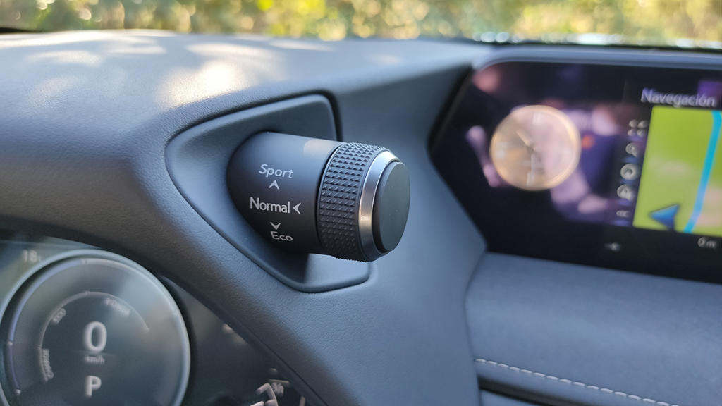 Lexus UX 300 eléctrico