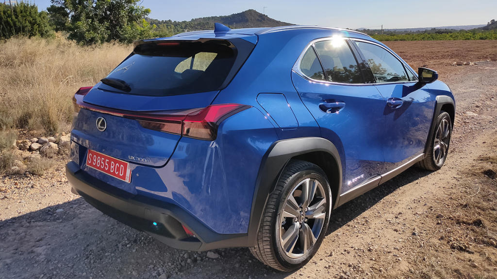Lexus UX 300 electric